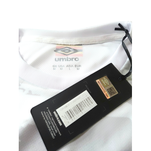 Umbro Original retro vintage football shirt Uganda 2021/22 Umbro Original retro vintage football shirt Uganda 2021/22