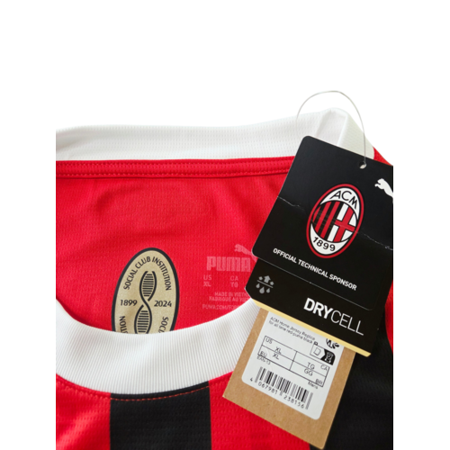 Puma Origineel retro vintage voetbalshirt AC Milan 2024/25 Puma Origineel retro vintage voetbalshirt AC Milan 2024/25