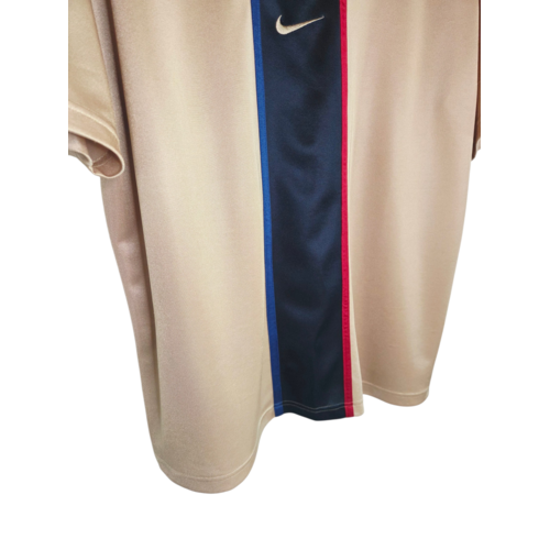 Nike Original retro vintage football shirt FC Barcelona 2001/03 Nike Original retro vintage football shirt FC Barcelona 2001/03