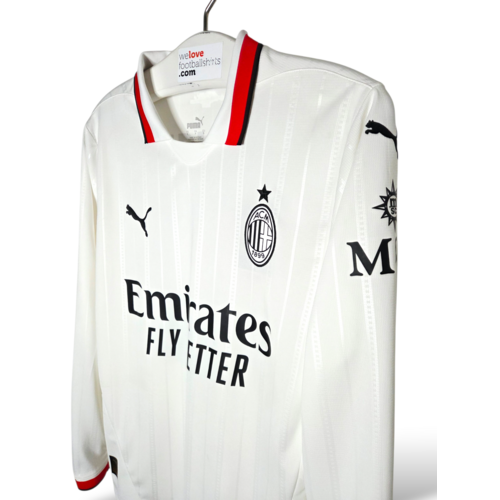 Puma Origineel retro vintage voetbalshirt AC Milan 2024/25 Puma Origineel retro vintage voetbalshirt AC Milan 2024/25