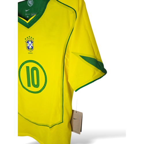 Nike Original retro vintage football shirt Brazil 2004/06
