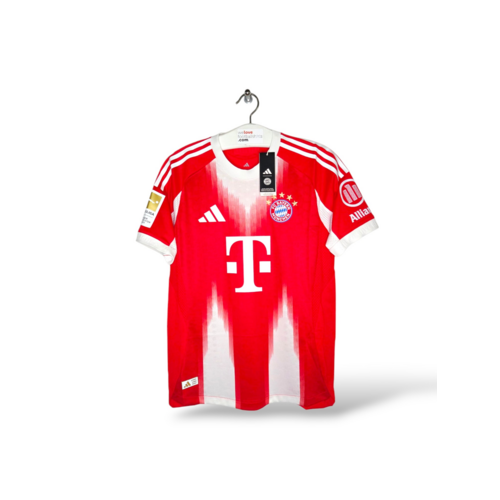 Adidas Origineel retro vintage voetbalshirt Bayern München 2025/26 Adidas Origineel retro vintage voetbalshirt Bayern München 2025/26