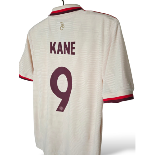 Adidas Origineel retro vintage voetbalshirt Bayern München 2024/25 Adidas Origineel retro vintage voetbalshirt Bayern München 2024/25