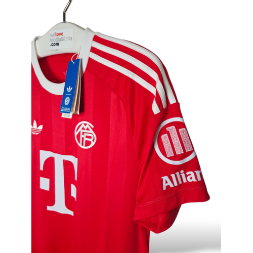 Adidas Original retro vintage goalkeeper shirt Bayern Munich 2025/26 Adidas Original retro vintage goalkeeper shirt Bayern Munich 2025/26