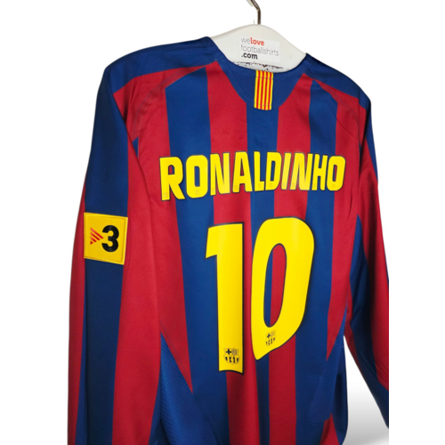 Nike Original retro vintage football shirt FC Barcelona 2005/06