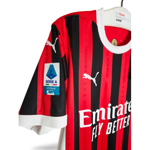 Puma Origineel retro vintage voetbalshirt AC Milan 2024/25 Puma Origineel retro vintage voetbalshirt AC Milan 2024/25