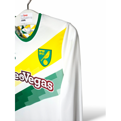 Errea Original retro vintage football shirt Norwich City F.C. 2018/19