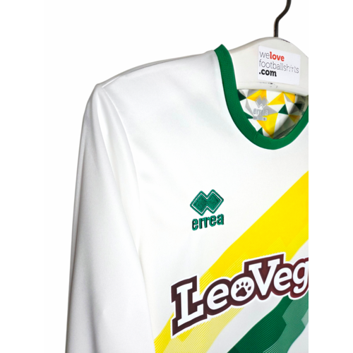 Errea Original retro vintage football shirt Norwich City F.C. 2018/19
