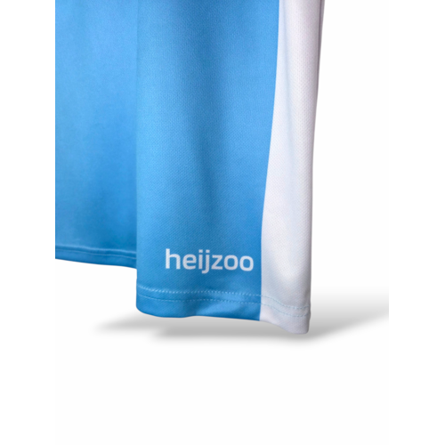 Heijzoo Sportswear All Stars Shirt Harry’s Tuincentrum | Dé Swift Boys Retro-Look Heijzoo Sportswear All Stars Shirt Harry’s Tuincentrum | Dé Swift Boys Retro-Look