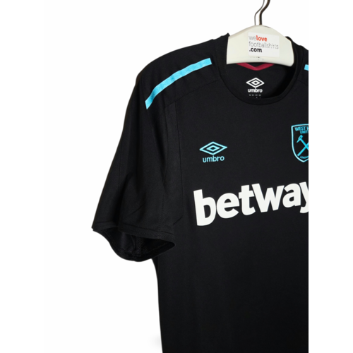 Umbro Origineel retro vintage kinder voetbalshirt West Ham United 2017/18 Umbro Origineel retro vintage kinder voetbalshirt West Ham United 2017/18