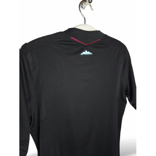 Umbro Origineel retro vintage kinder voetbalshirt West Ham United 2017/18 Umbro Origineel retro vintage kinder voetbalshirt West Ham United 2017/18