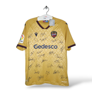 Macron Levante UD (L) *BNWT/ SIGNED Macron Levante UD (L) *BNWT/ SIGNED