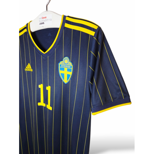 Adidas Original retro vintage football shirt Sweden 2020/22 Adidas Original retro vintage football shirt Sweden 2020/22