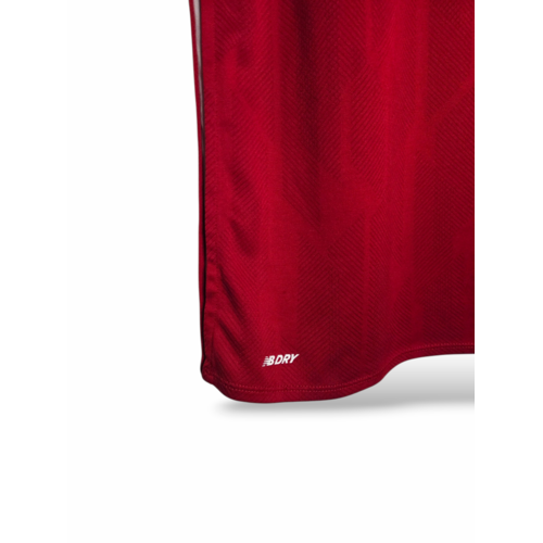 New Balance Origineel retro vintage voetbalshirt Liverpool 2018/19 New Balance Origineel retro vintage voetbalshirt Liverpool 2018/19