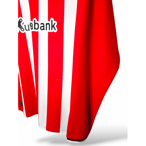 Castore Original retro vintage football shirt Athletic Bilbao 2023/24