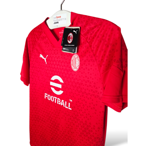 Puma Origineel retro vintage voetbalshirt AC Milan 2023/24 Puma Origineel retro vintage voetbalshirt AC Milan 2023/24