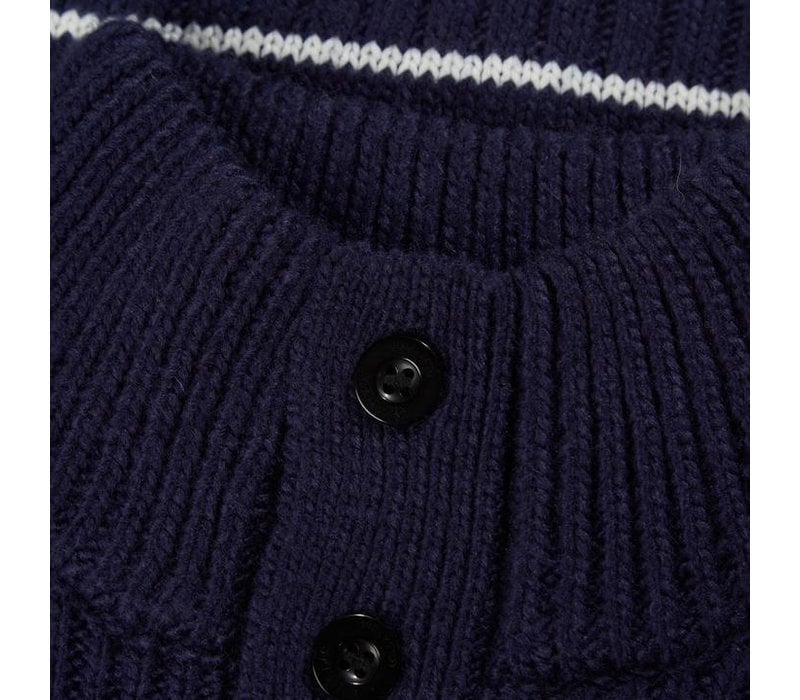 Solace Knitted Sweater Navy – Weekend Offender