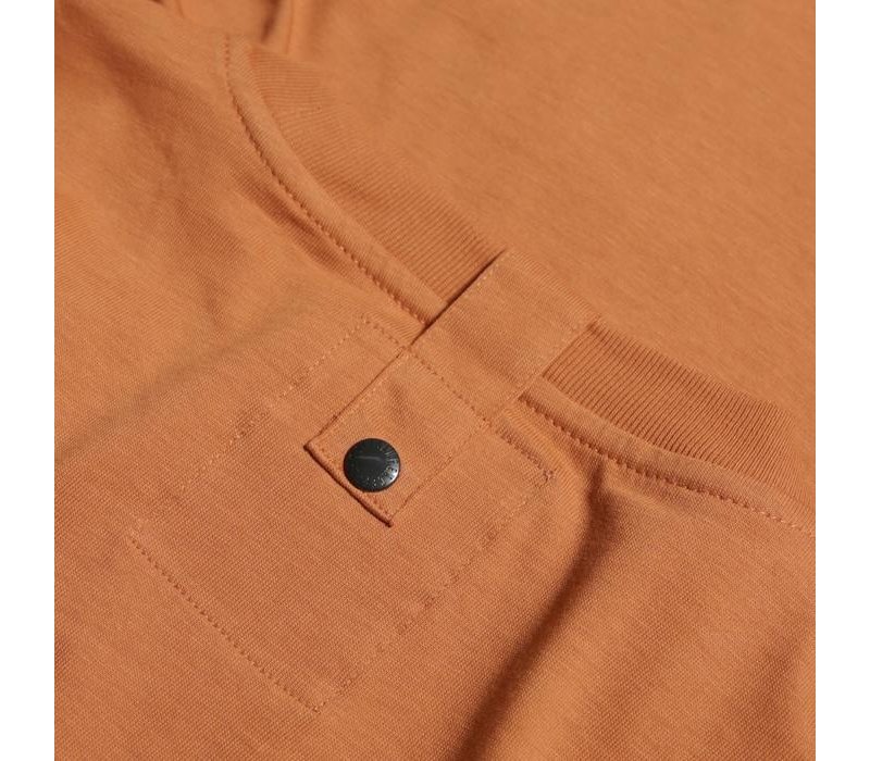 Peaceful Hooligan Outline t-shirt Rust Orange