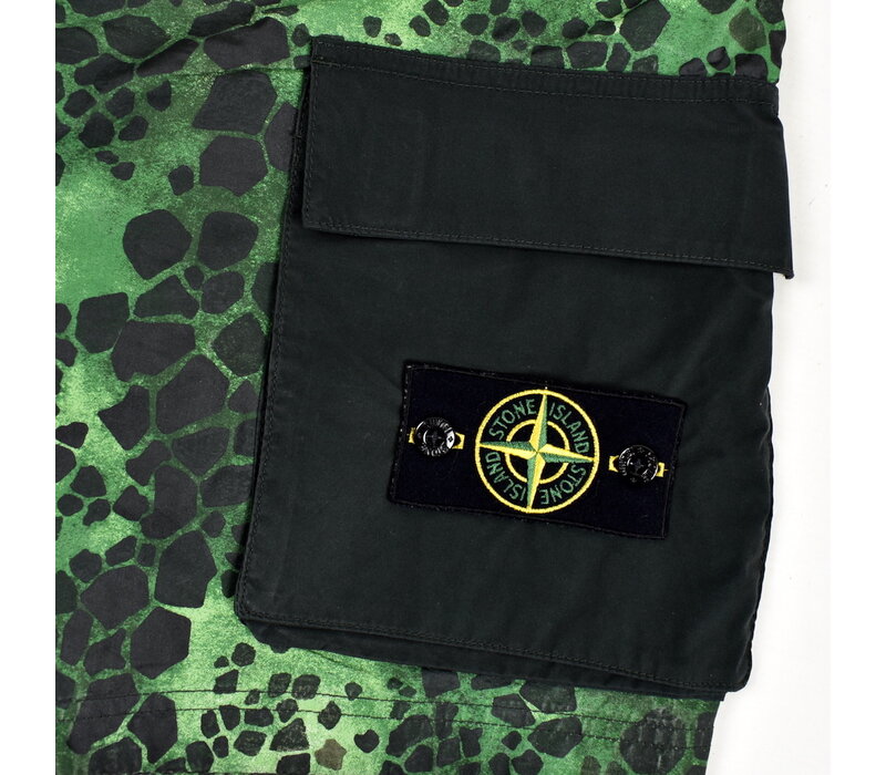 Stone Island green alligator camo light cotton nylon tela shorts 31