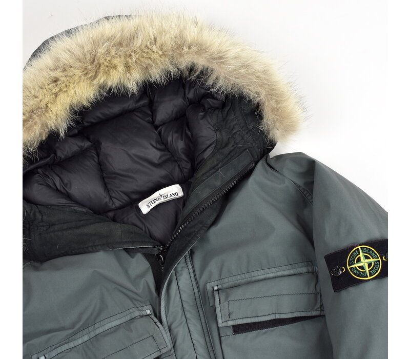 Stone Island green mussola gommata velour down-tc parka L