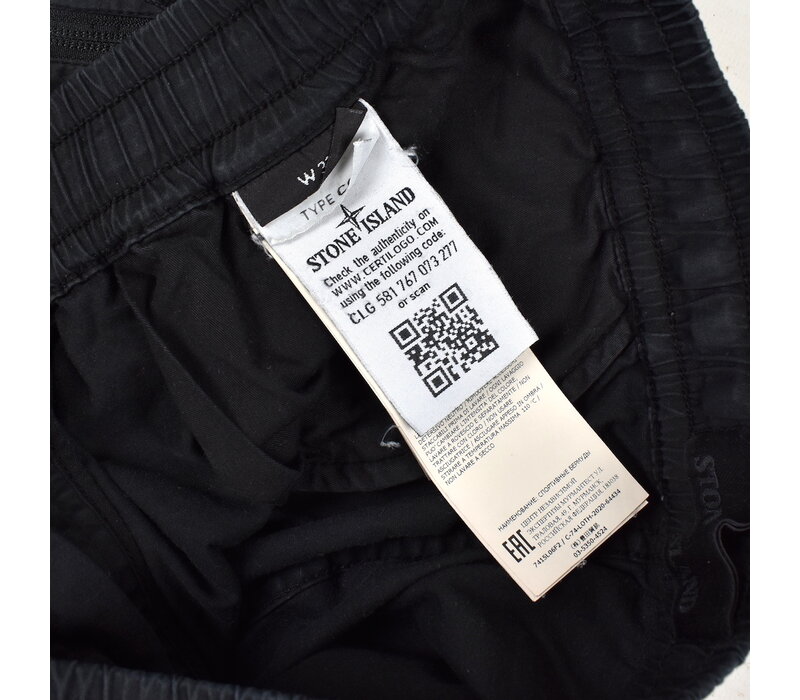 Stone Island black monochromatic ghost cotton cargo shorts 31
