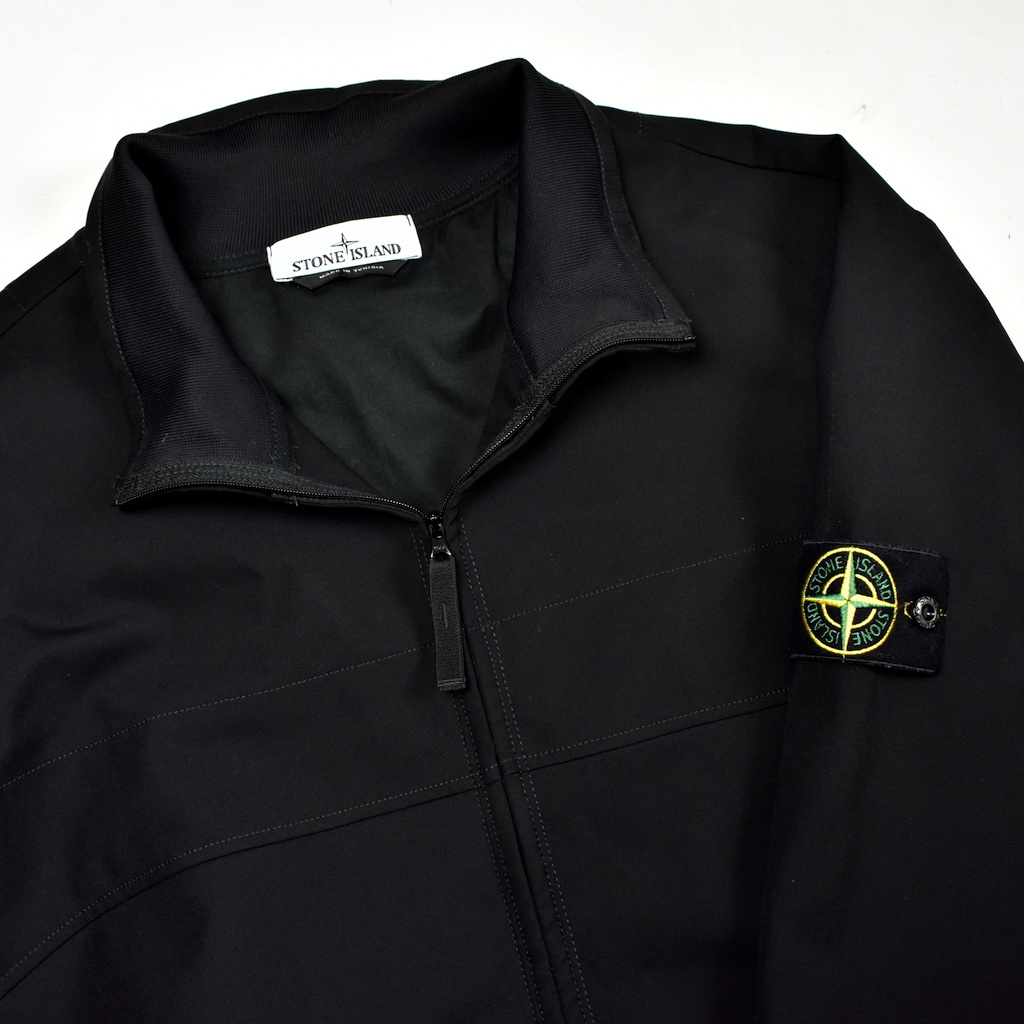 Stone Island black light soft shell-r zip neck jacket XXXL Stone Island black light soft shell-r zip neck jacket XXXL
