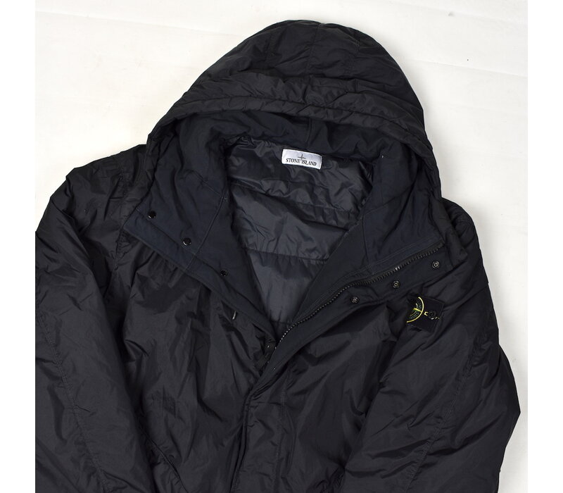 Stone Island black garment dyed crinkle reps ny with primaloft parka XL
