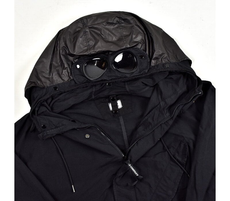C.P. Company black flatt nylon goggle hood fishtail parka XXL
