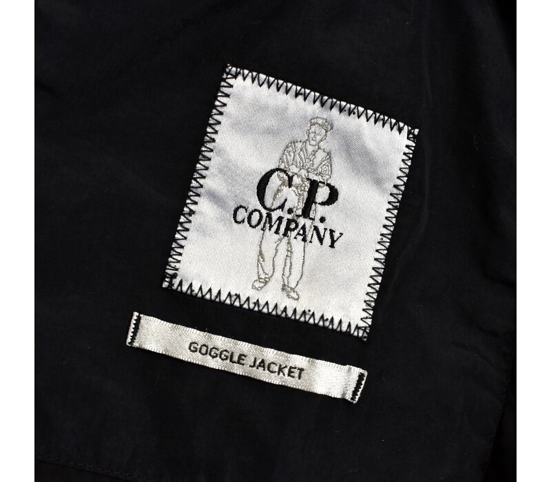 C.P. Company black flatt nylon goggle hood fishtail parka XXL