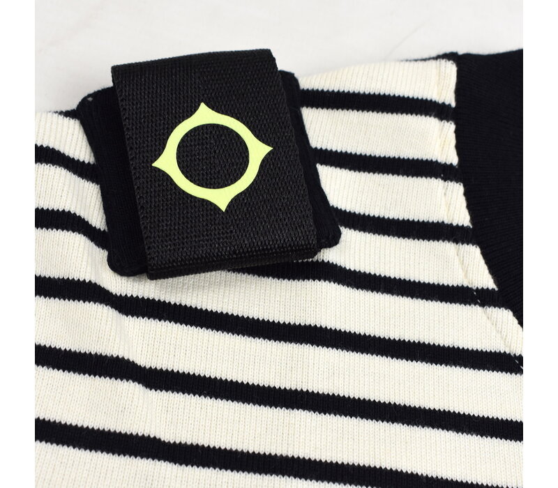 MA.STRUM SS stripe badge tee Jet Black