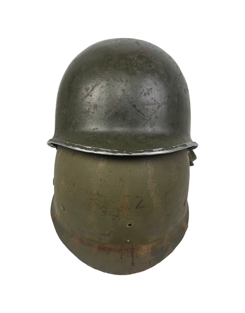 EXTRA FOTO'S Amerikaanse WO2 Corporal Fixed Bale helm