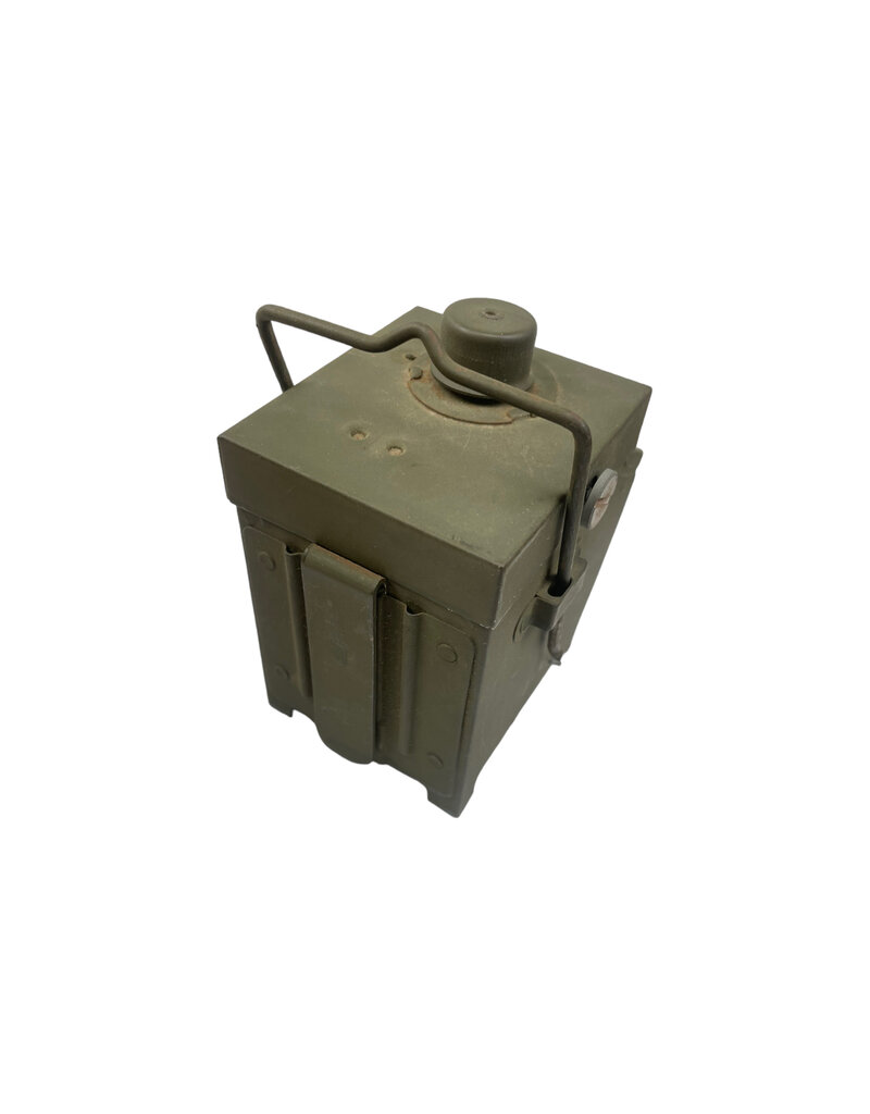 Engelse WO2 traffic lantern