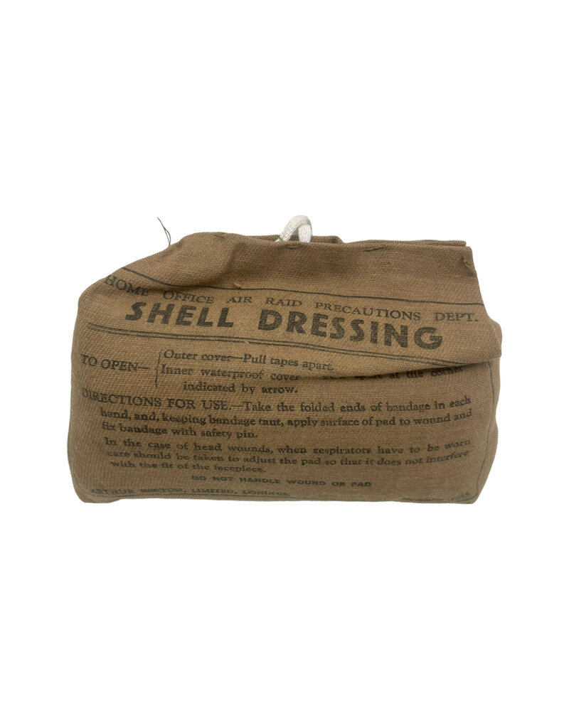 Engelse WO2 Shell Dressing