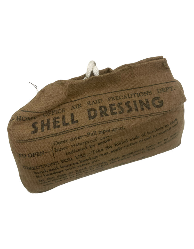 Engelse WO2 Shell Dressing