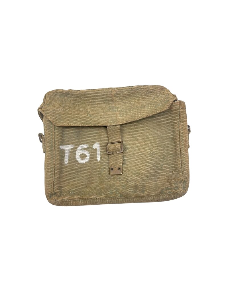 Engelse WO2 Signal Satchel