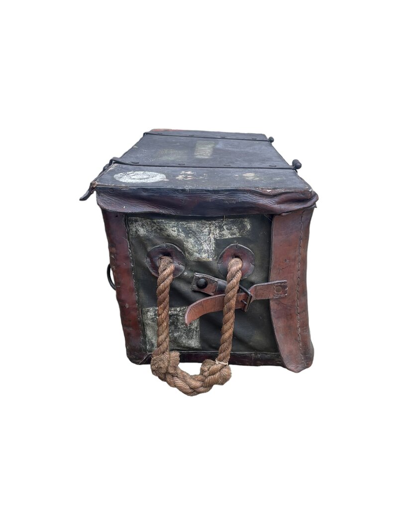 Engelse WO2 RAMC field pannier