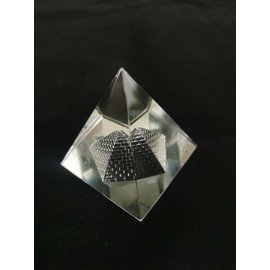 Cristal piramidal