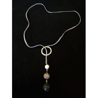 necklace with 3 semi-precious stones