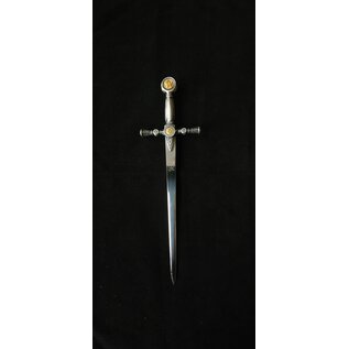 Détails des gravures de la poignée .Mache fini en argent.