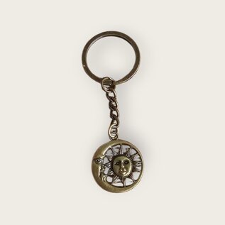 Keychain sun and moon