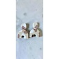 Pendientes artesanales de arcilla con diseño de terrazo.