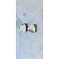 Handgefertigte Ton-Ohrringe mit Terrazzo-Muster.