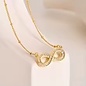 Collier en acier inoxydable avec signe infini et oxydes de zirconium.