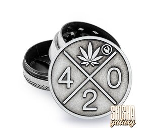 Fire Flow Metall Grinder - 420 Logo - Ø 40 mm - 3 Teilig - Silver Fire Flow Metall Grinder - 420 Logo - Ø 40 mm - 3 Teilig - Silver