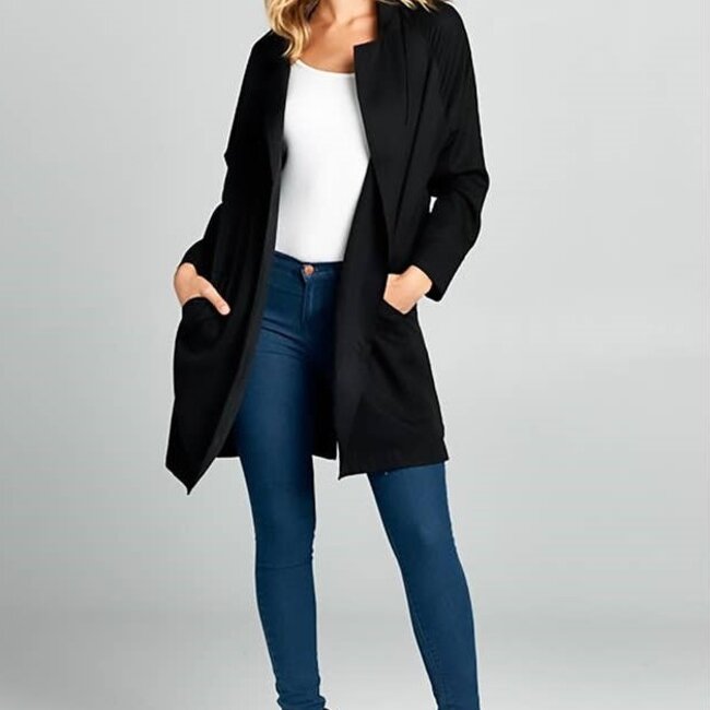 Black jacket with pockets made of 100% Tencel