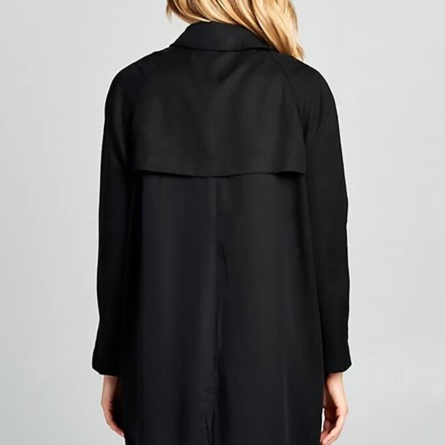 Zwarte jas met zakken gemaakt van 100% Lyocell - Renee collection