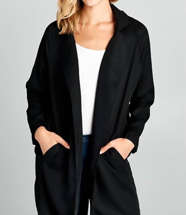 Zwarte jas met zakken gemaakt van 100% Lyocell - Renee collection