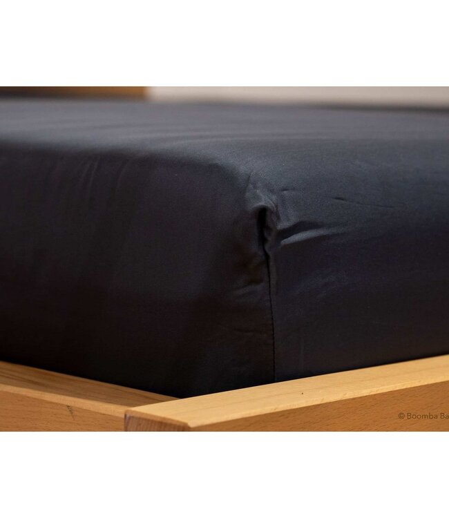 Boomba Premium hoeslaken voor topdekmatras 100% bamboe - Space blauw