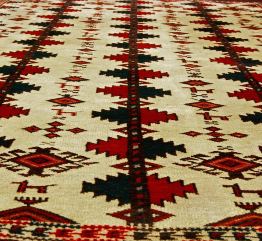 Persian Baluchi Rug - Handmade - 124 x 244cm