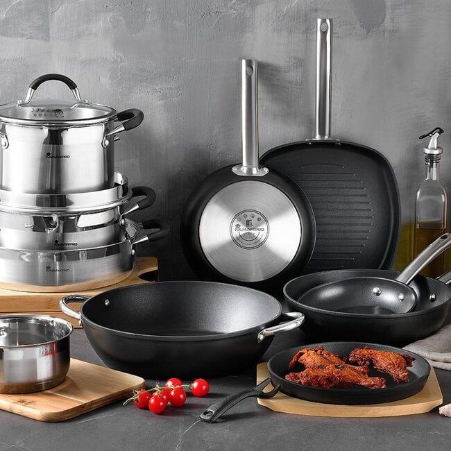 Masterpro Wok pan - Induction - 28 × 7.2 cm - Foodies Collection